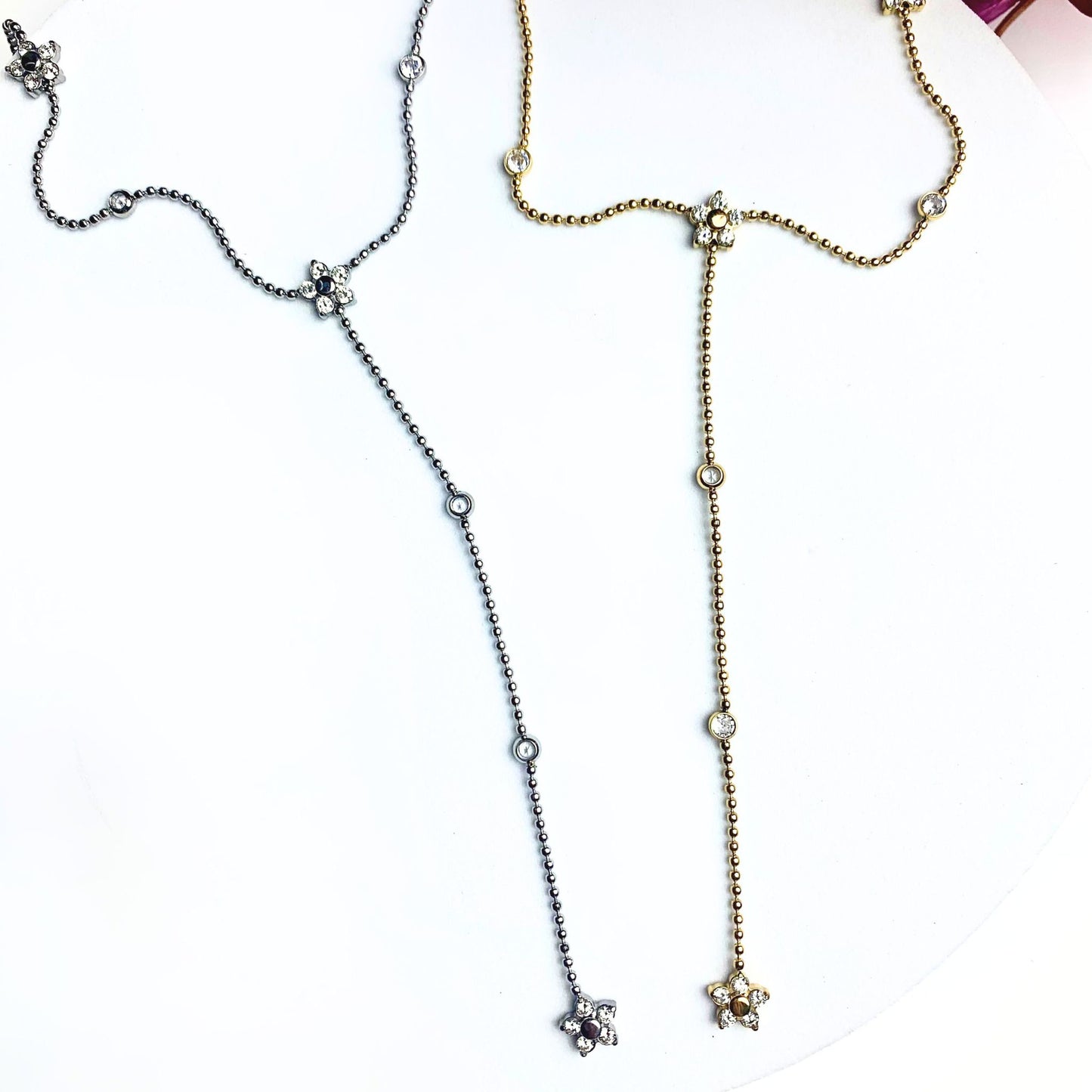 FLOWERNESS | Colar Estilo Gravata com Flores em Zircónias em Aço Inoxidável