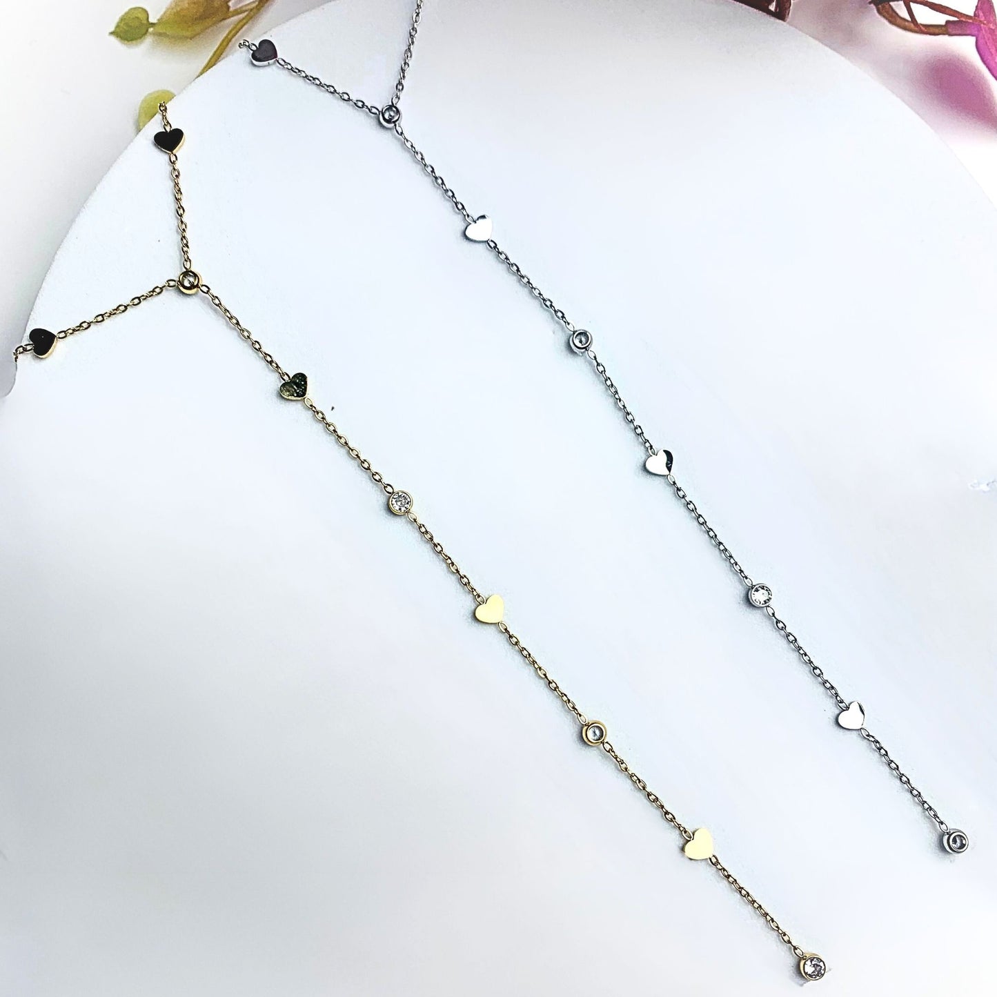 HEARTNESS | Colar Estilo Gravata com Corações e Brilhantes em Zircónias em Aço Inoxidável