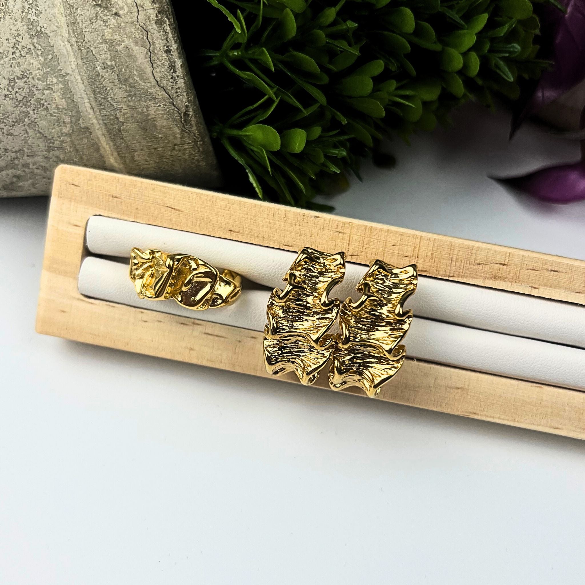 CONJUNTO | Brincos + Anel FLAVE (Aço Inoxidável)