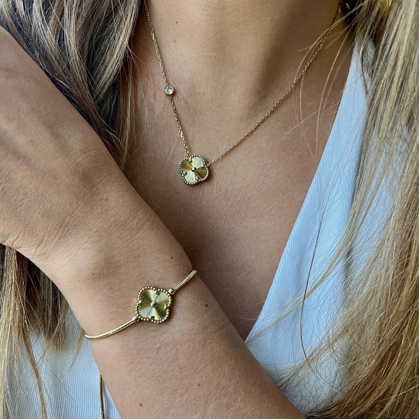 CONJUNTO BEATRIZ VI | Colar + Pulseira Trevo (Aço Inoxidável)