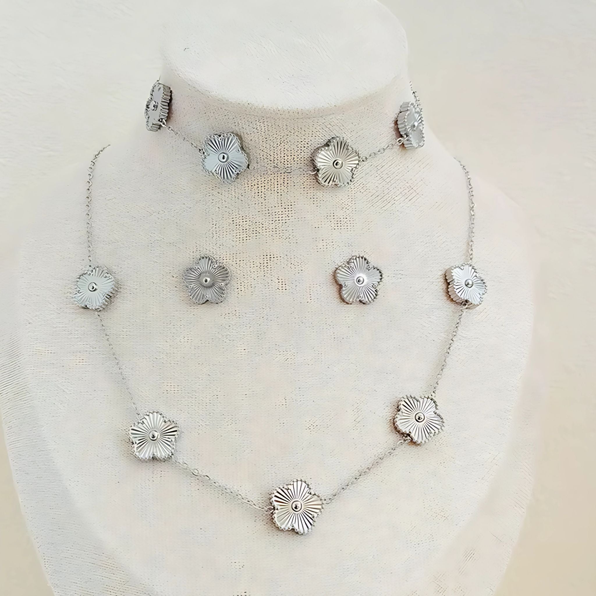 CONJUNTO | Colar + Pulseira + Brincos  BEATRIZ (Aço Inoxidável)