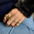 ALINE | Anel com 5 zircônias em aço inoxidável