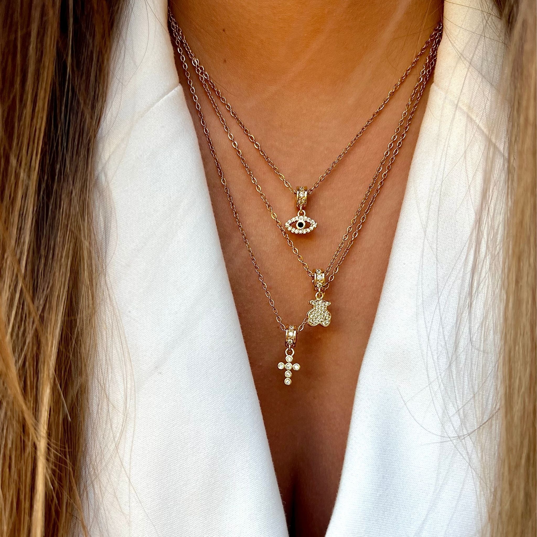 AMULET | Colar com Pendente e Zircônias em Aço Inoxidável