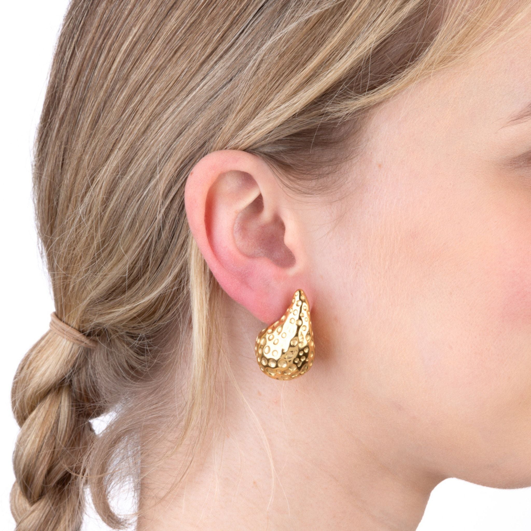 ANA II | Brincos Gota Trabalhados em Aço Inoxidável