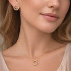 AURA | Colar com Círculo em Zircônias em Aço Inox