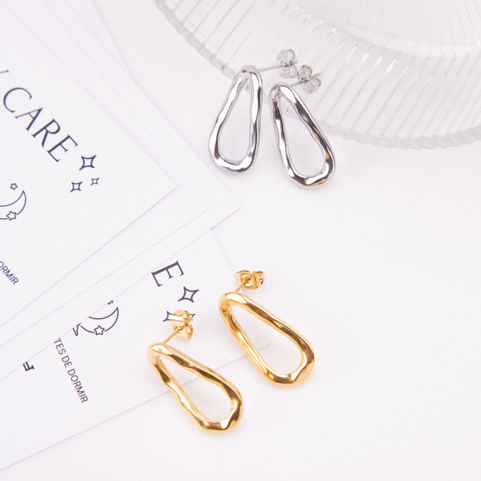 CÉCILE | Brincos Básicos em Aço Inoxidável