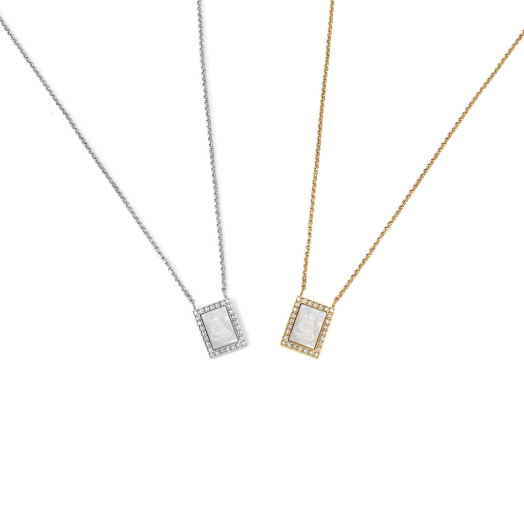 CHRIS II | Colar com Medalha de Jesus Cristo em Madrepérola e Zircónias em Aço Inox