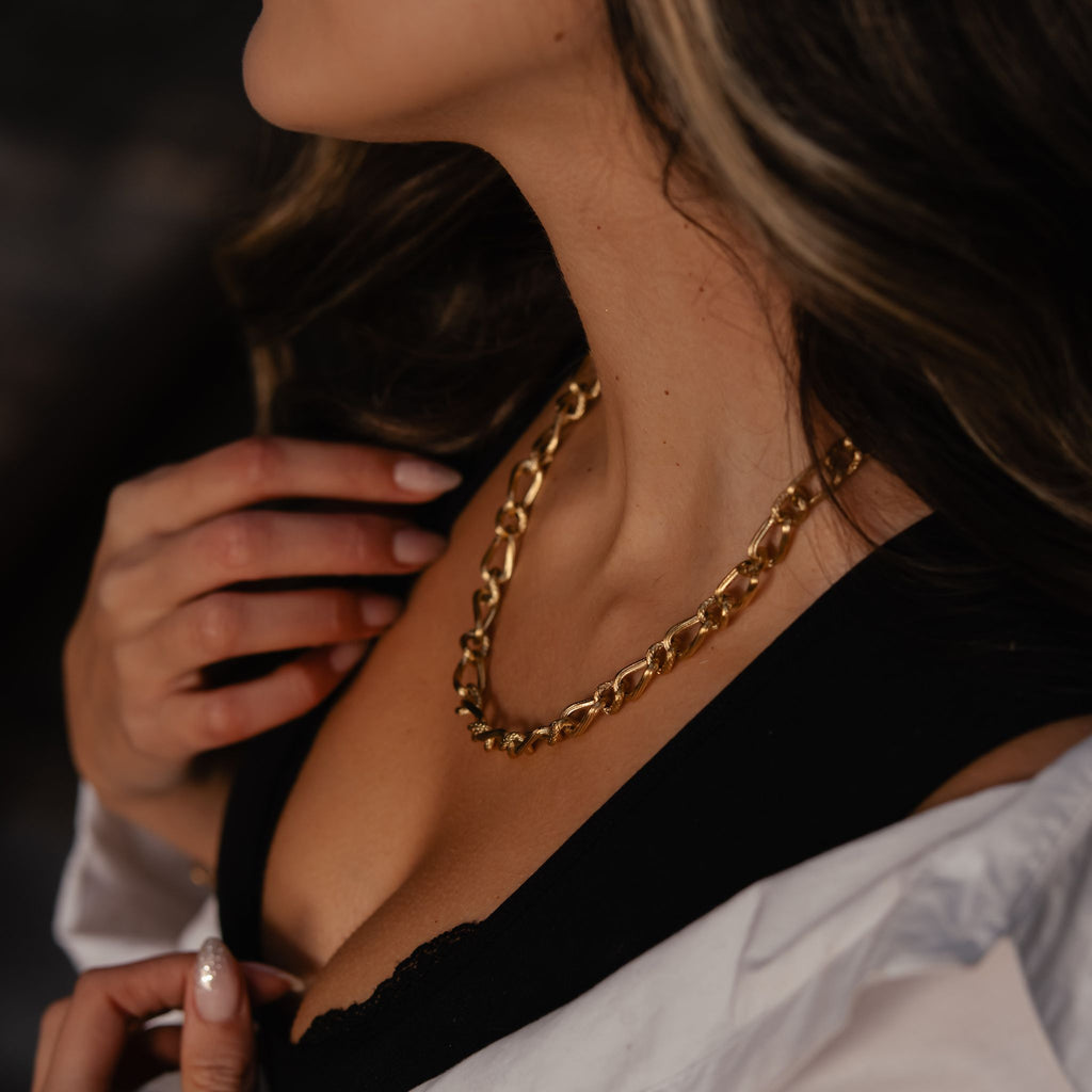 CLAIRE II | Colar Básico com Elos Ovais em Aço Inoxidável