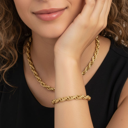 CLAIRE III | Pulseira Básica com Elos Ovais em Aço Inoxidável