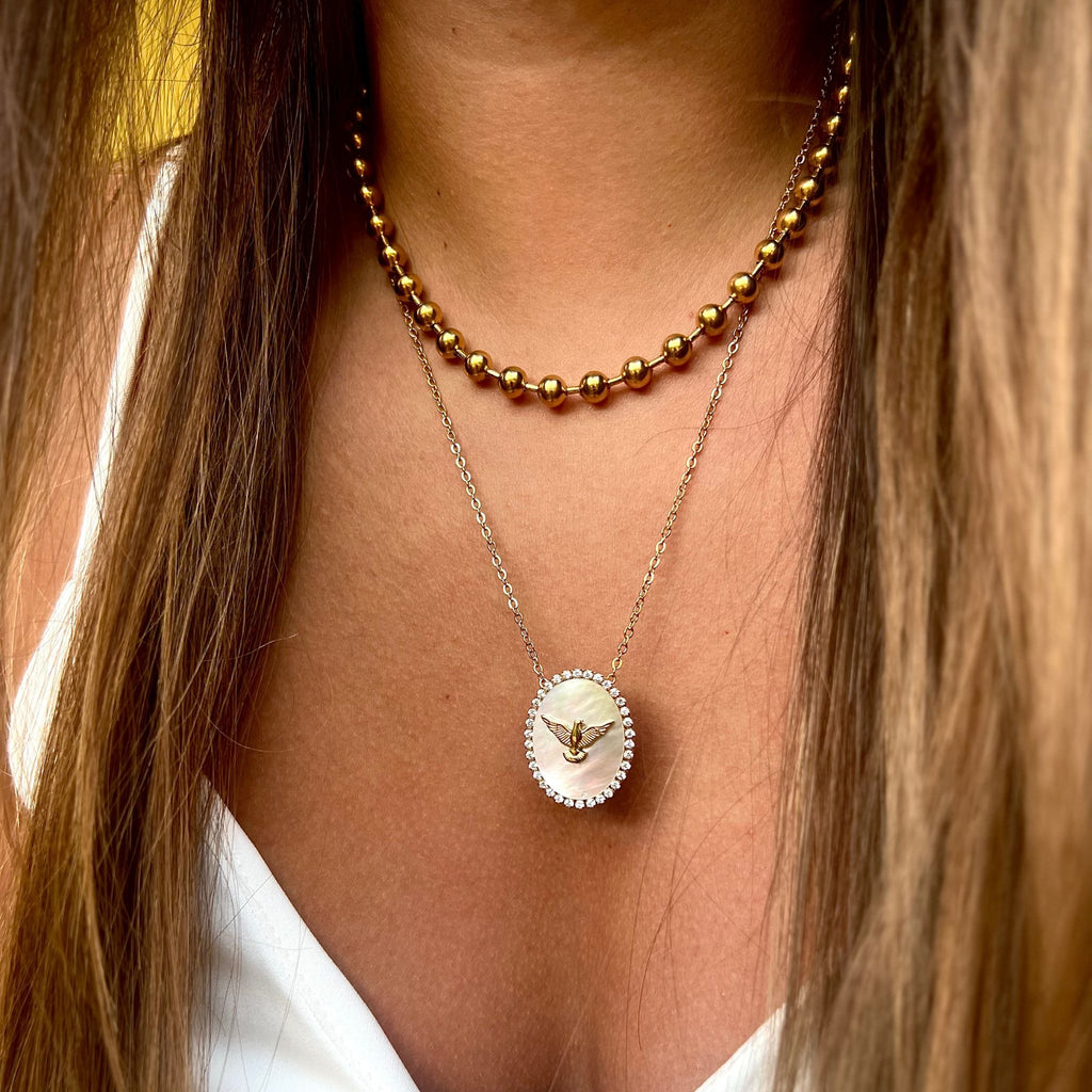 ESPÍRITO SANTO I | Colar com Espírito Santo em Aço Inox e Madrepérola