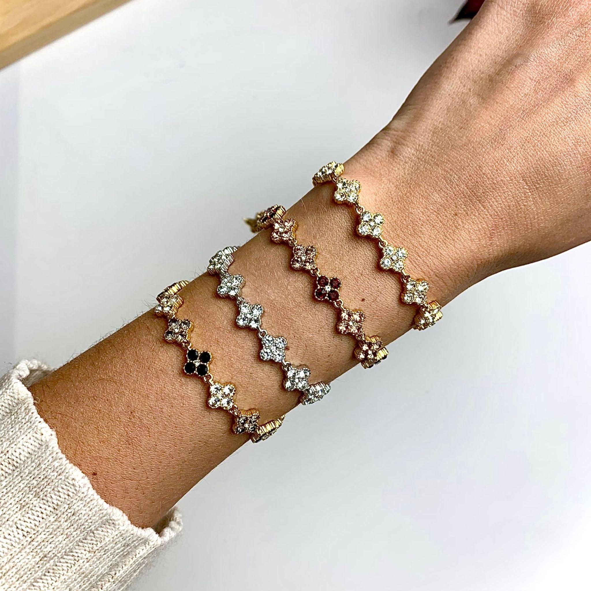 FLOWERS | Pulseira Estilo Riviera com Flores em Zircónias em Aço Inoxidável