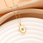 GREEN FLOWER | Colar com Flôr Dourada e Zircônia Verde em Aço Inox