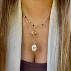 GREEN FLOWER | Colar com Flôr Dourada e Zircônia Verde em Aço Inox