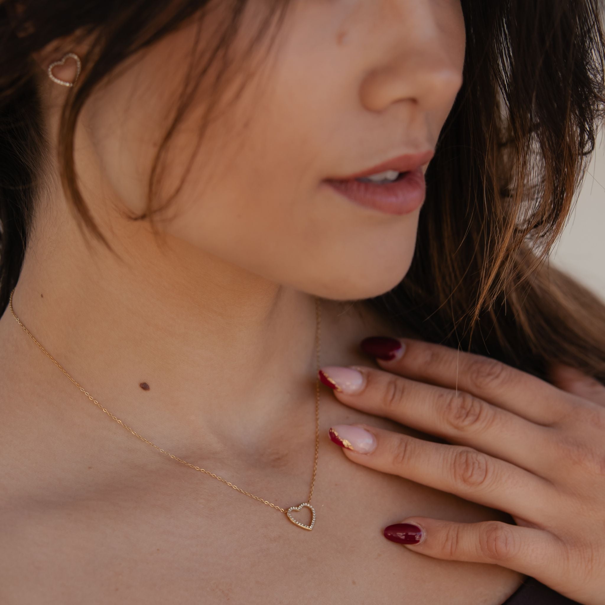 HEARTLINE | Colar com Coração em Zircónias em Aço Inox