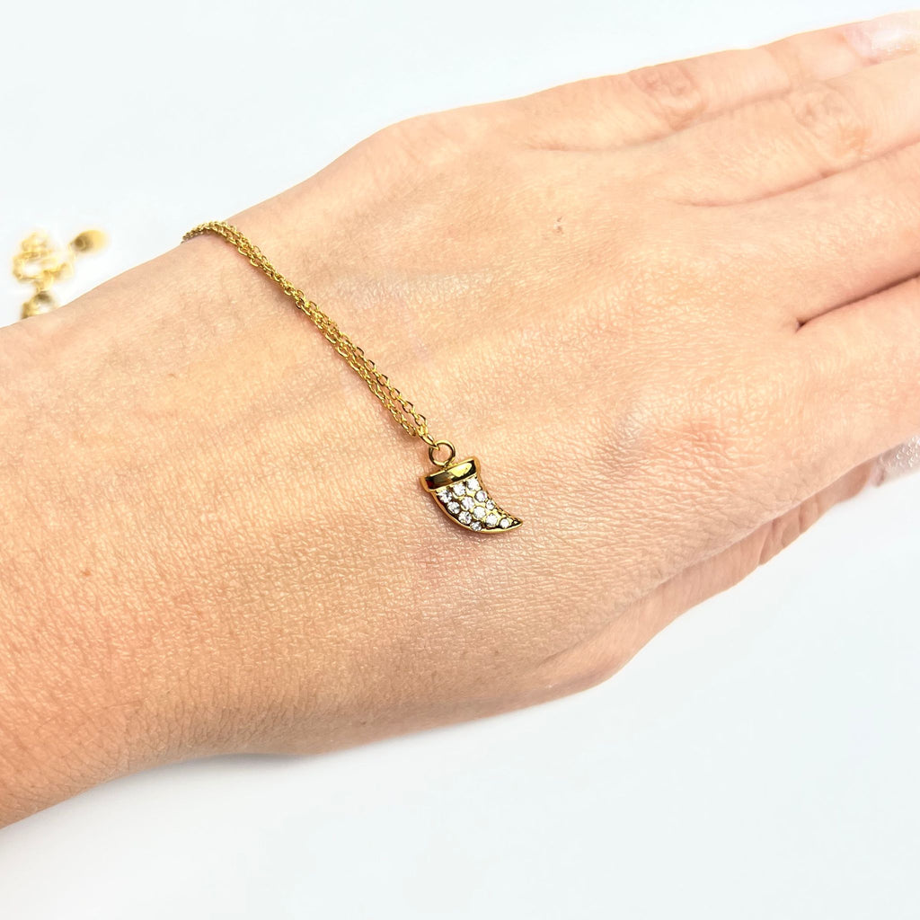 HORN | Colar com Mini Chifre com Zircônias Brancas em Aço Inoxidável