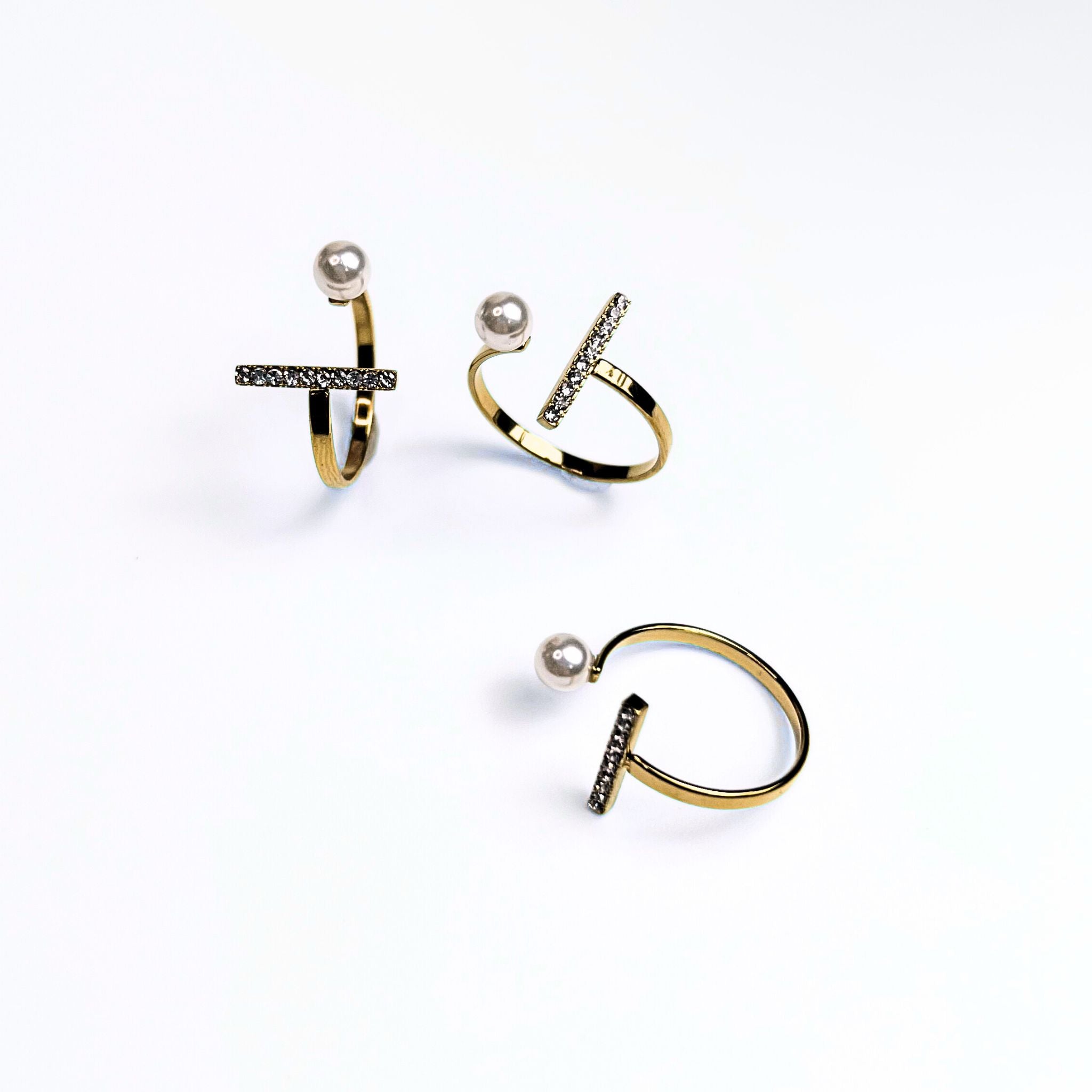 INCANTO | Anel Ajustável com Zircónias e Pérola em Aço Inoxidável