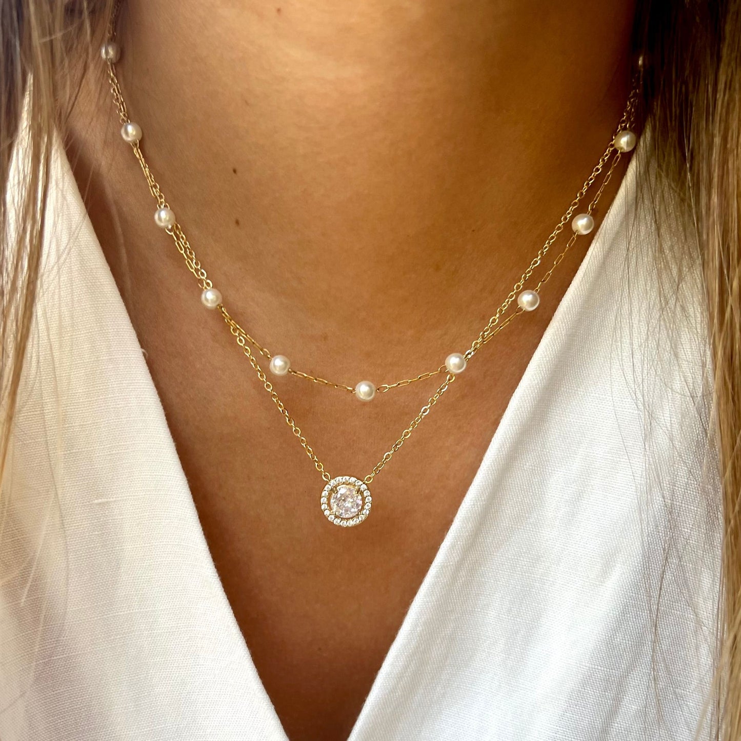 LAURA II | Colar tipo Chocker em Pérolas e Aço Inoxidável