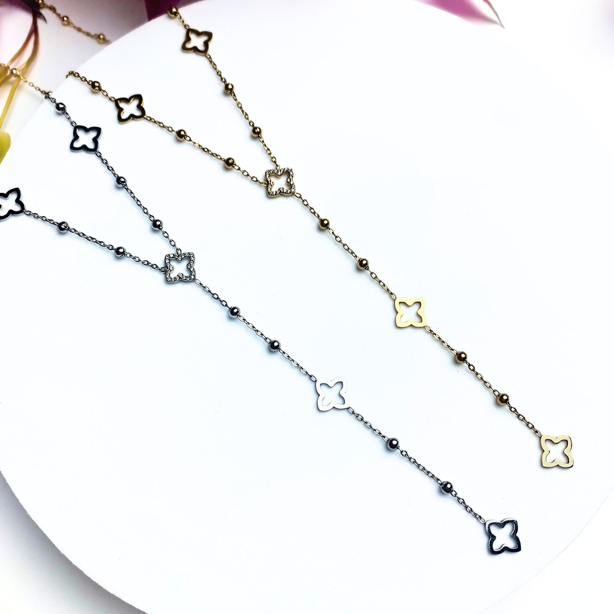 UCKY | Colar com Trevos e Zircónias em Aço Inoxidável