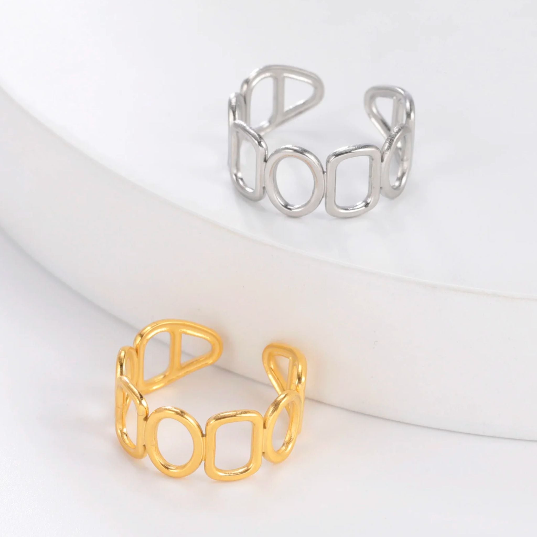 LARIMA | Anel com Elos Ovais e Retangulares em Aço Inox Ajustável