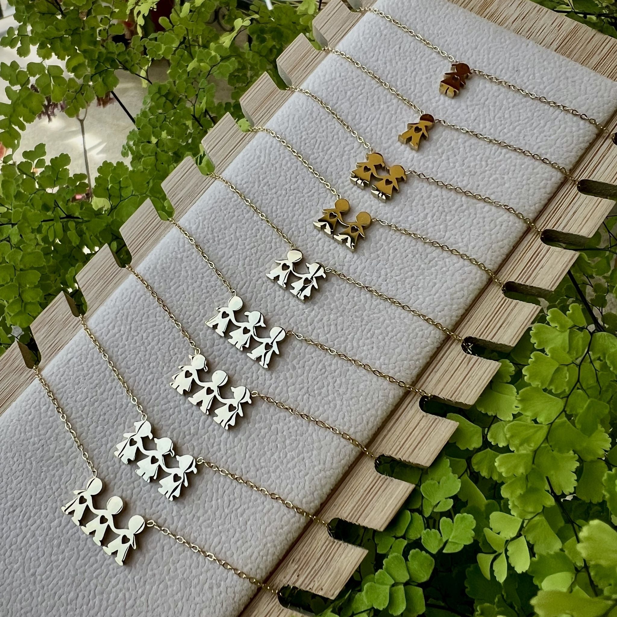 MENINOS | Colar com Criança em Aço Inoxidável