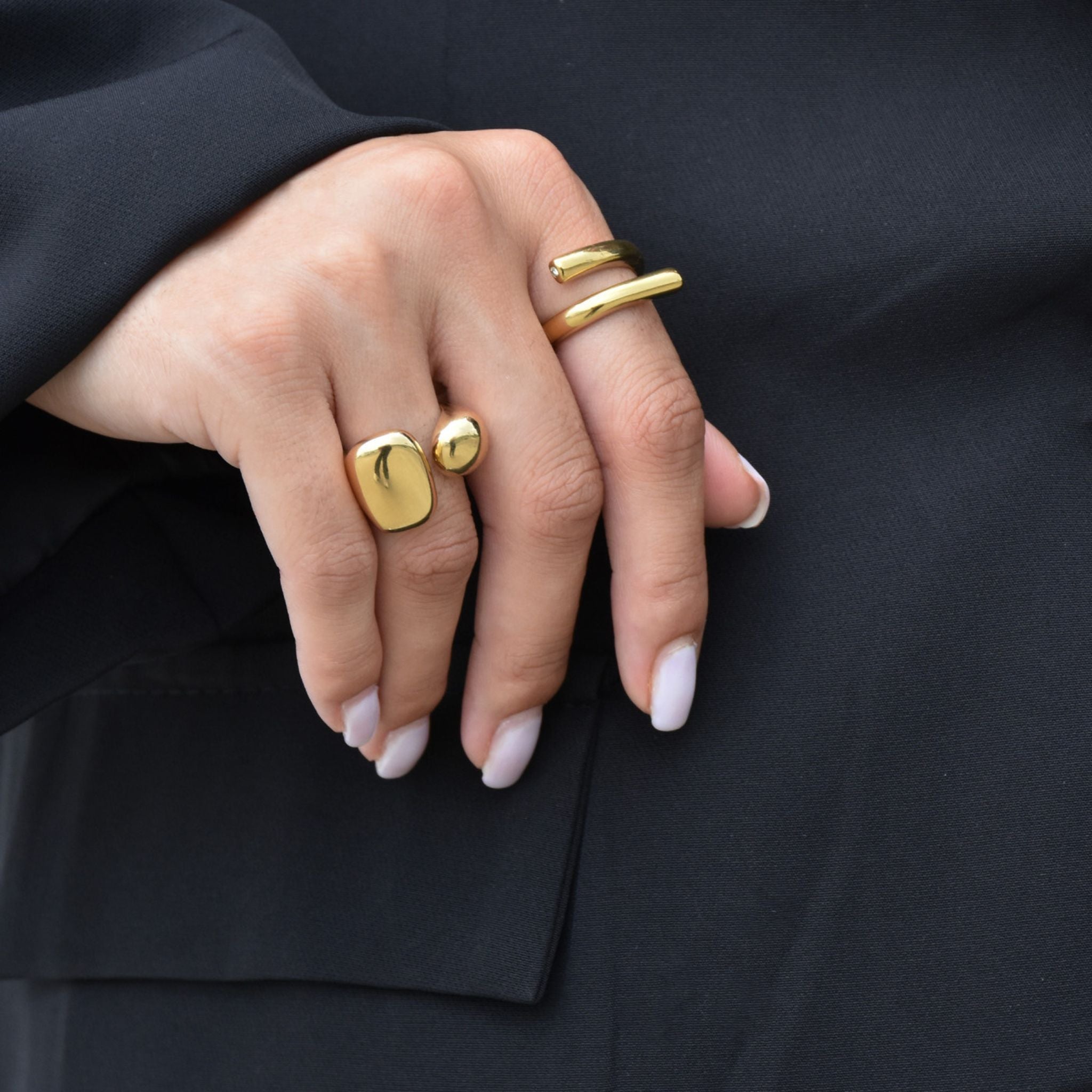 MILAN | Anel com Zircônia em Aço Inoxidável