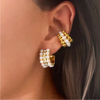 PEARLA | Earcuff em Pérolas em Aço Inox