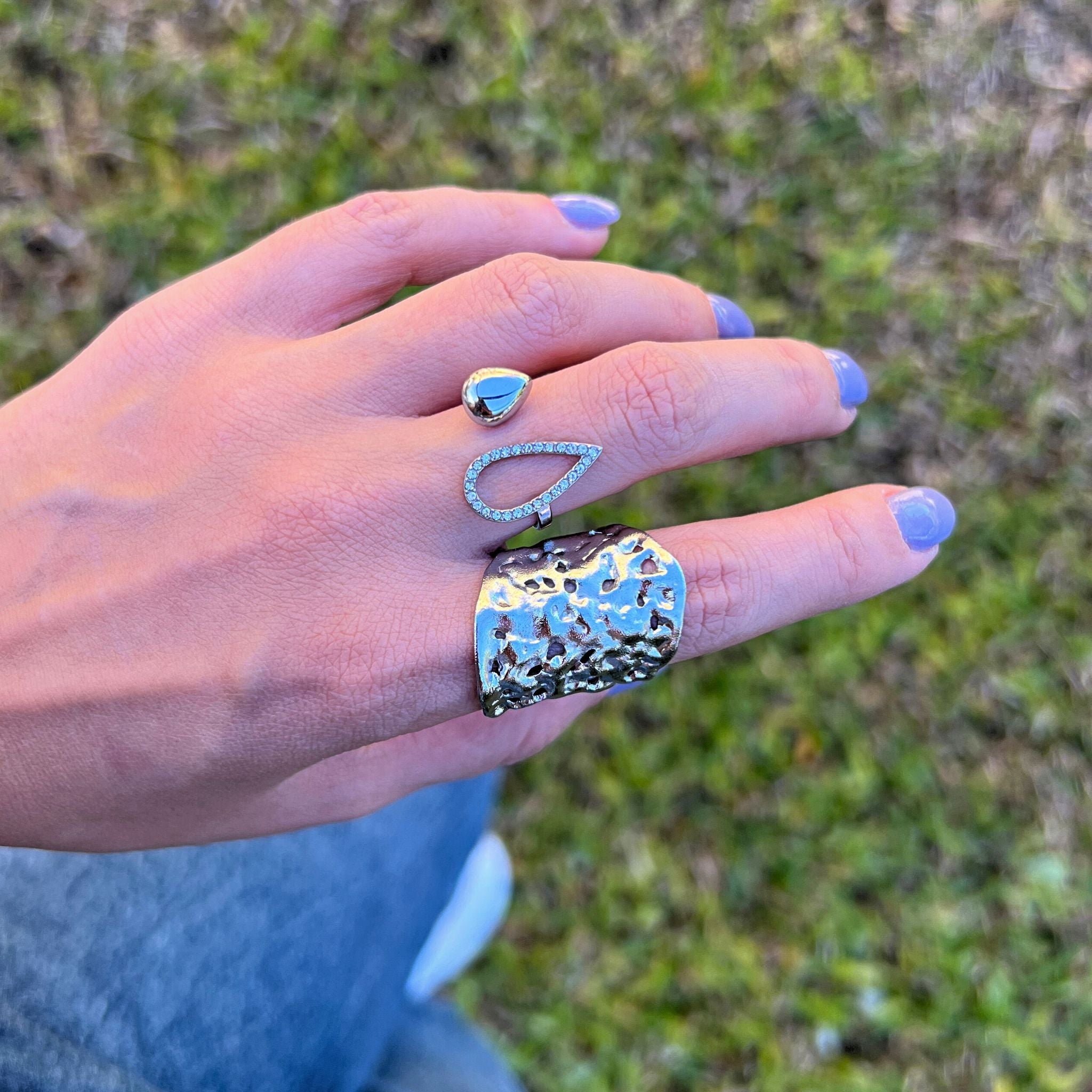 SALIMA | Anel Maxi Cromado com Aberturas em Aço Inoxidável Ajustável