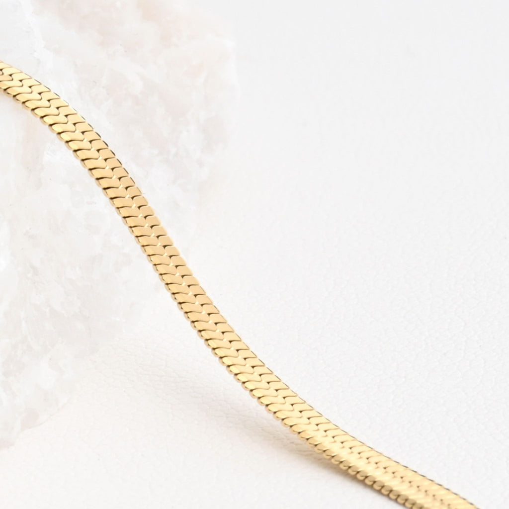 SNAKE | Gargantilha em Malha Achatada em Aço Inoxidável (várias espessuras)