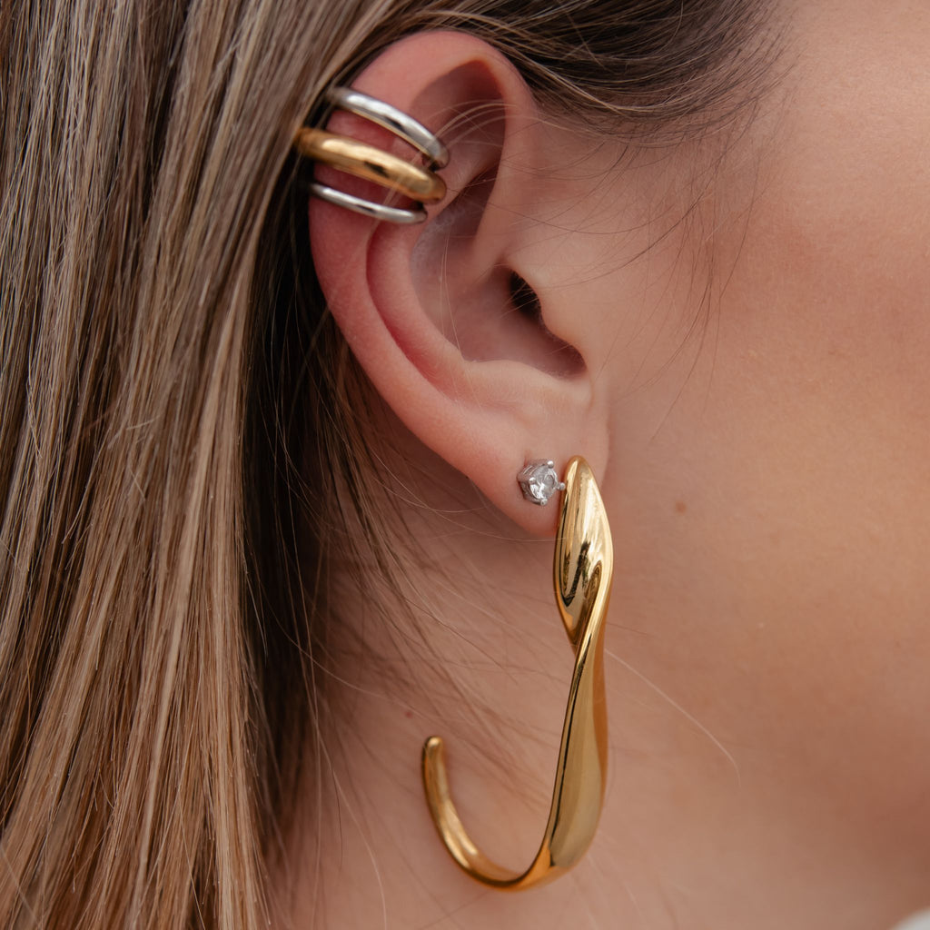 TRIA | Earcuff Triplo em Aço Inox Dourado e Multicolor