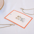 YASMIN | Colar em aço inoxidável com zircônia em forma de lágrima