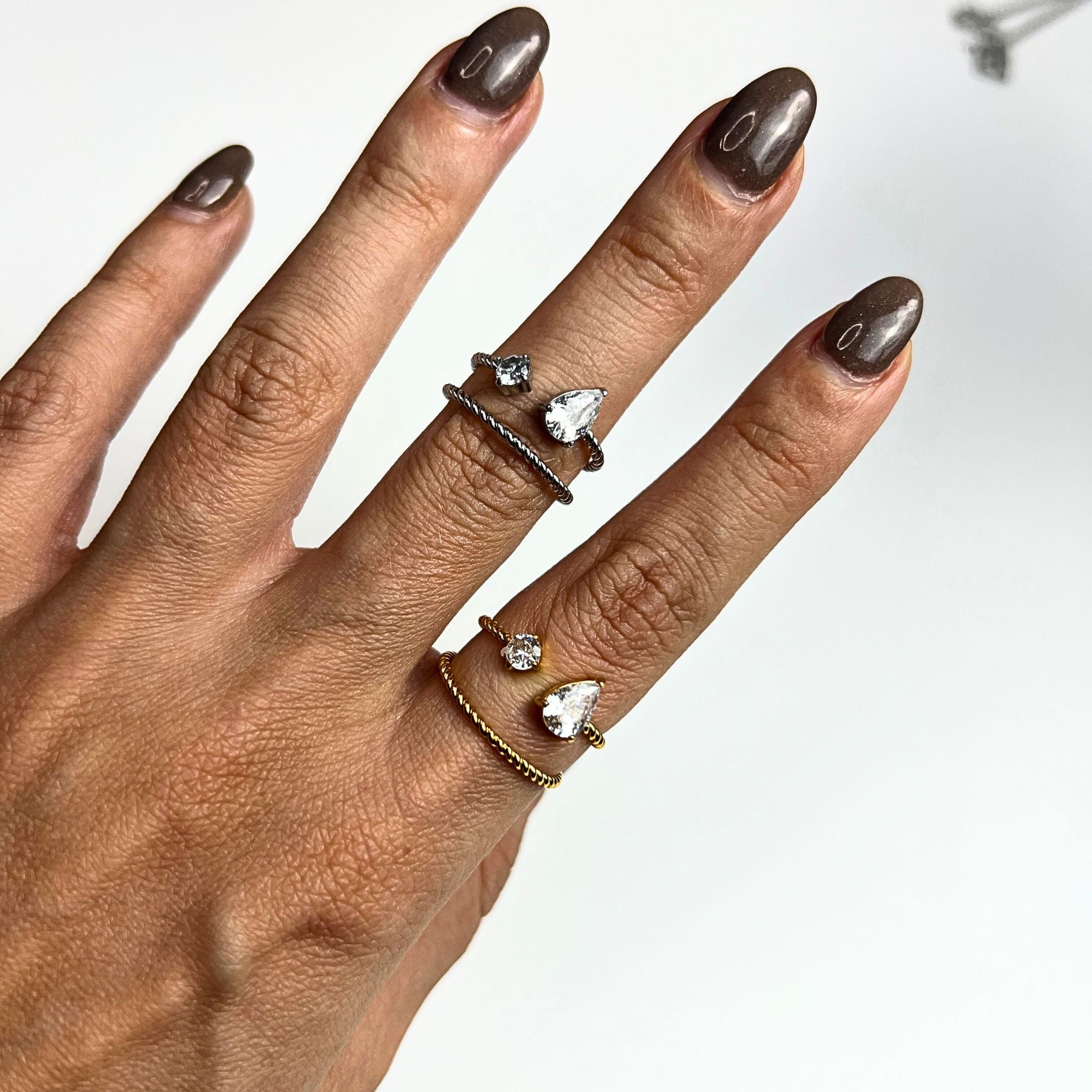 ZENITH II | Anel Duplo Ajustável Com Zircônias em Aço Inoxidável