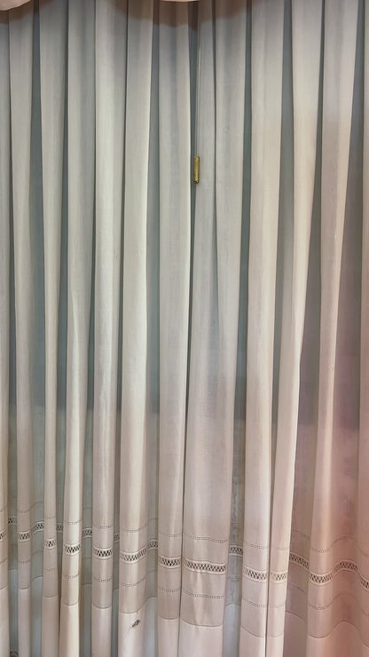 LILA II | Brincos Básicos com Brilhantes e Corrente em Aço Inox