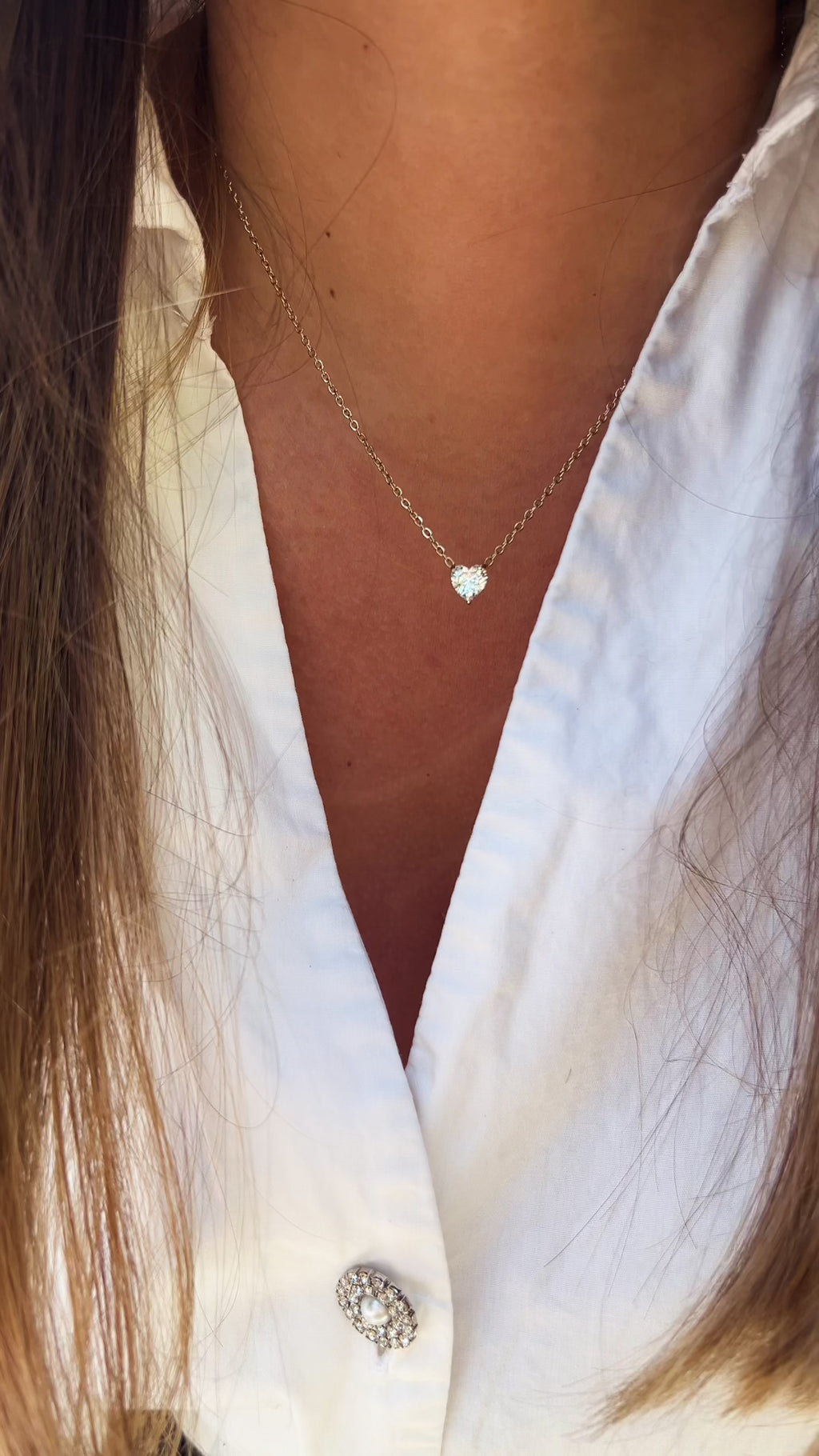 CHRIS II | Colar com Medalha de Jesus Cristo em Madrepérola e Zircónias em Aço Inox