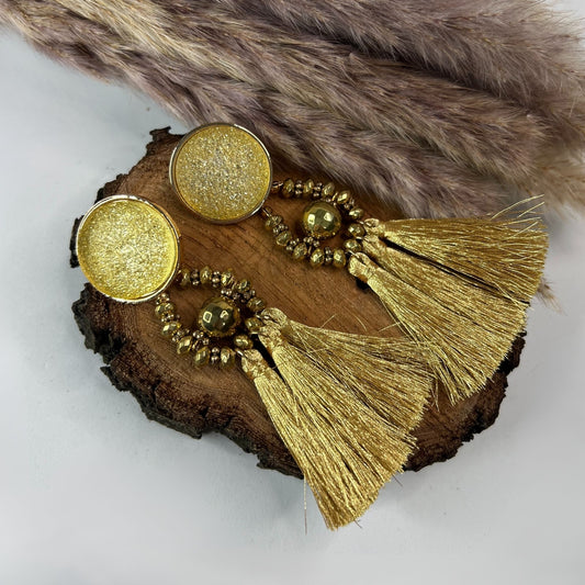 Maxi earrings with golden ruffles