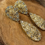 Brinco maxi dourado e zircónias